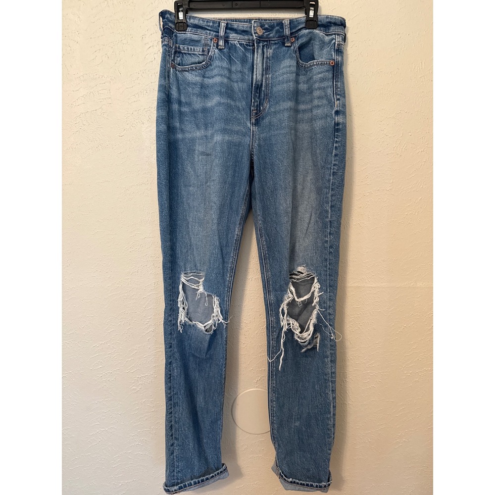 American Eagle Strigidβ Mom Jeans Womens 8 Long Blue Distressed High Rise Denim